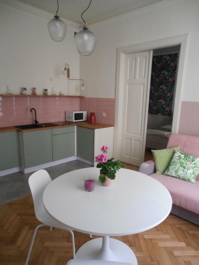 Apartamenty Rudi Kraków Zewnętrze zdjęcie